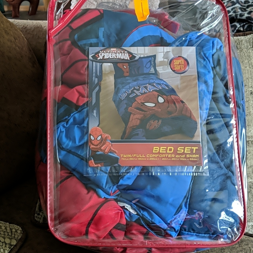 Spider-Man comforter - Picture 2 of 4